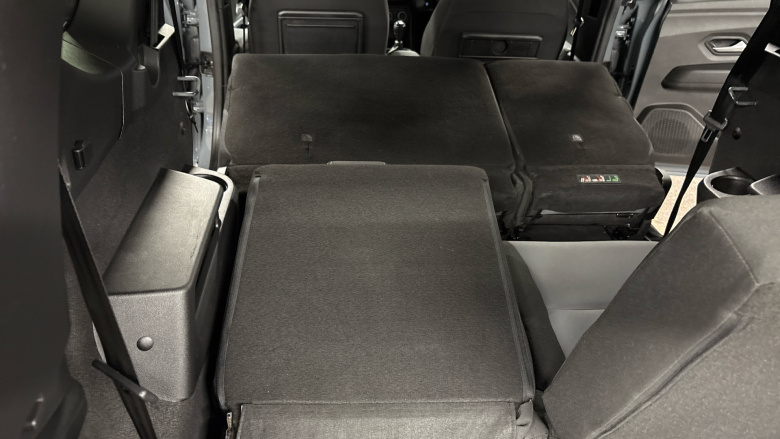 Dacia Jogger 1.0 TCe Extreme 5dr Petrol Estate